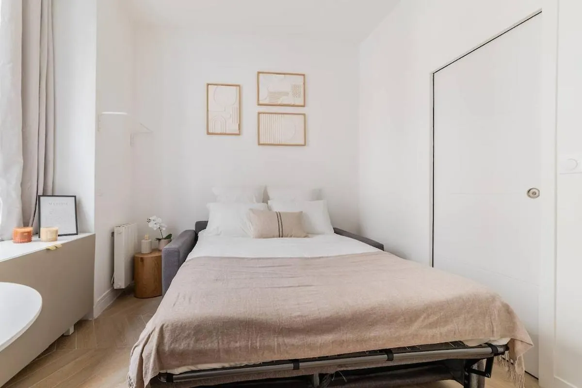 Apartment Cozy Studio In Montmartre Paris